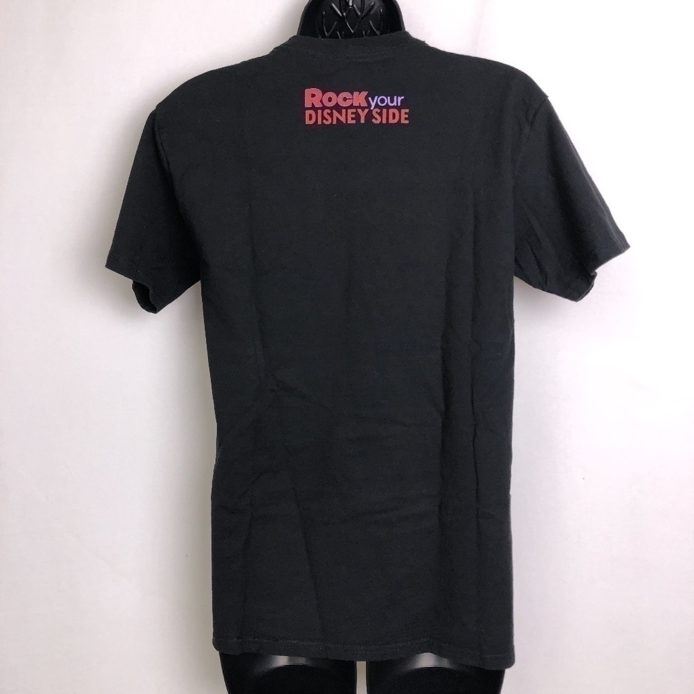🦄 2/$20 Disney Mickey Heroes vs Villains T- Shirt - Picture 3 of 9